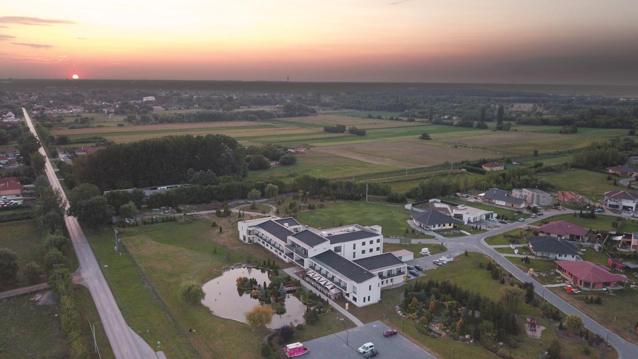 Garden Hotel Medical & Spa Debrecen Eksteriør billede